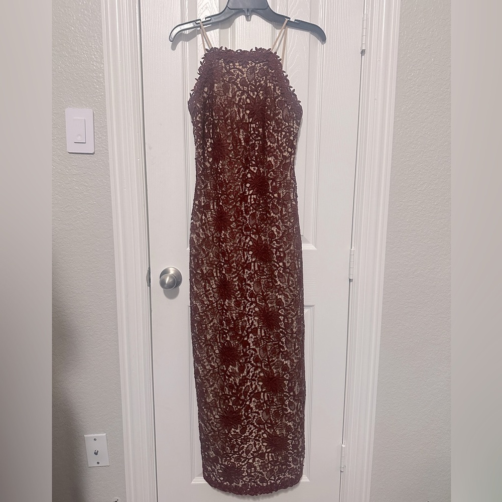 ANTONIO MELANI Burgundy Lace Midi Dress - Picture 4 of 6